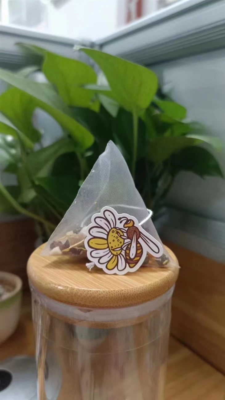 Customized Label PA Nylon Pyramid Tea Bags Roll